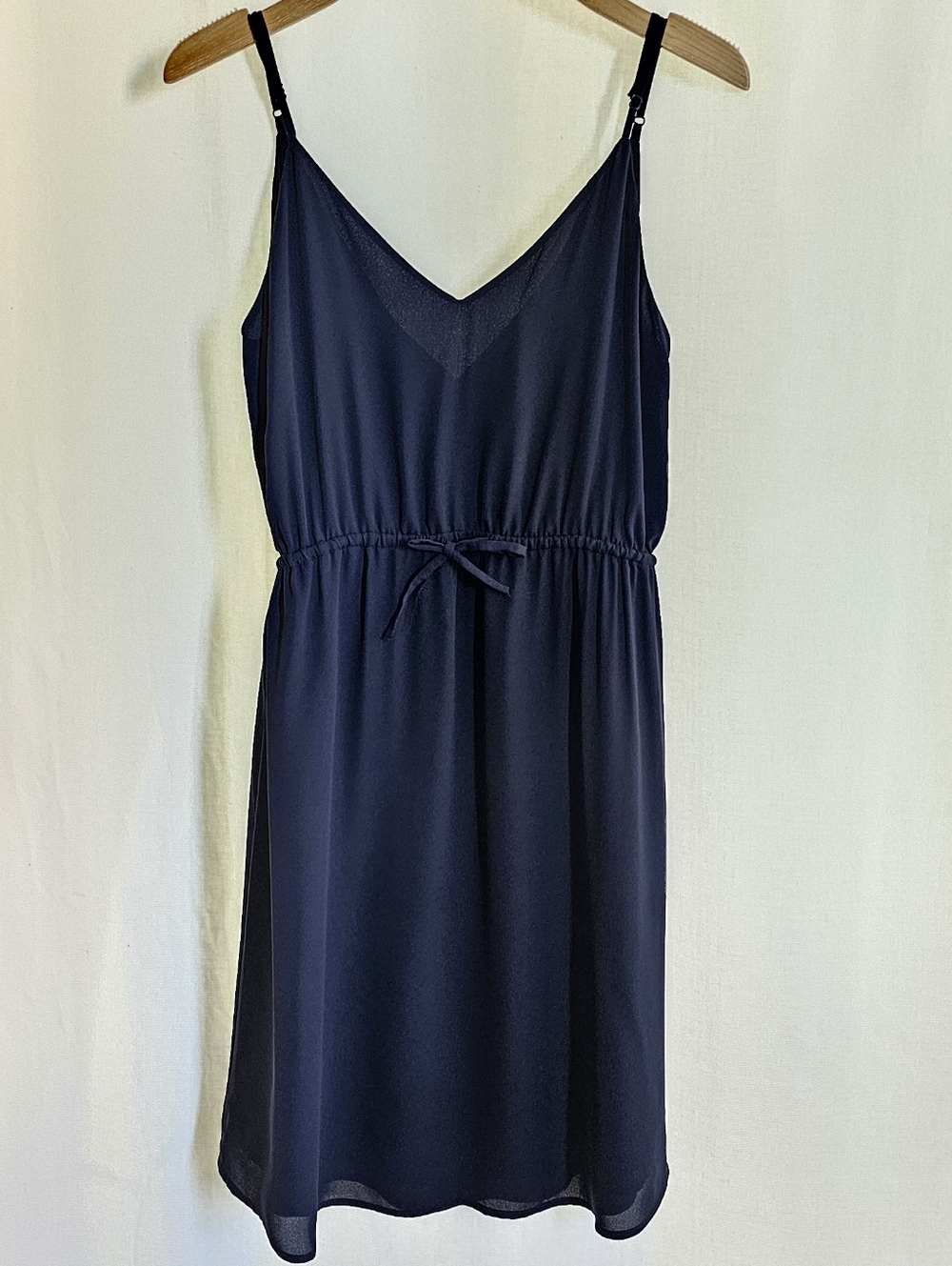 Aritzia Babaton Navy Blue Chiffon Casimir Dress